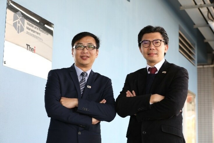 Ir Dr. Gordon Leung (right) and Ir Dr. Alex Tsang, the principal investigators for the projects of high percentage reclaimed pavement and wood waste recycling